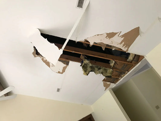 Water Damage? LET YOUR INSURANCE PAY